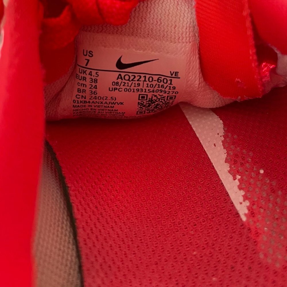 NIKE Air Zoom Pegasus 36 Laser Crimson Platinum Tint in Laser Crimson Size US 7 - Picture 8 of 9